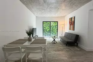 190 NW 69th St, Miami, FL 33150 - Photo 11