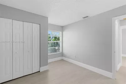 886 NE 214th Ln #4, Miami, FL 33179 - Photo 13