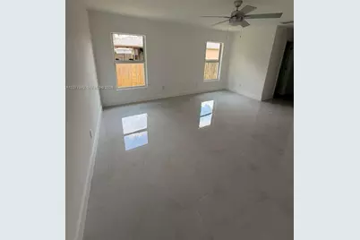 8636 100th Ct, Vero Beach, FL 32967 - Photo 5