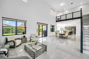 9121 NW 161st Terrace, Miami Lakes, FL 33018 - Photo 21
