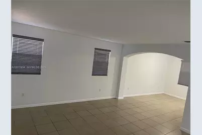 165 SE 21st Ter, Homestead, FL 33033 - Photo 3