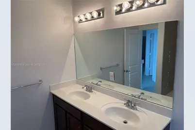 165 SE 21st Ter, Homestead, FL 33033 - Photo 11