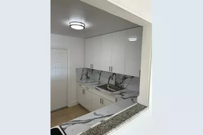 15201 NE 6th Ave #C302, Miami, FL 33162 - Photo 7