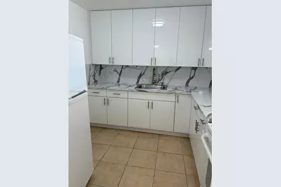 15201 NE 6th Ave #C302, Miami, FL 33162 - Photo 5