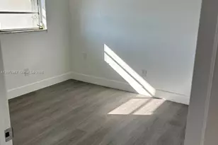 15201 NE 6th Ave, Miami, FL 33162 - Photo 21