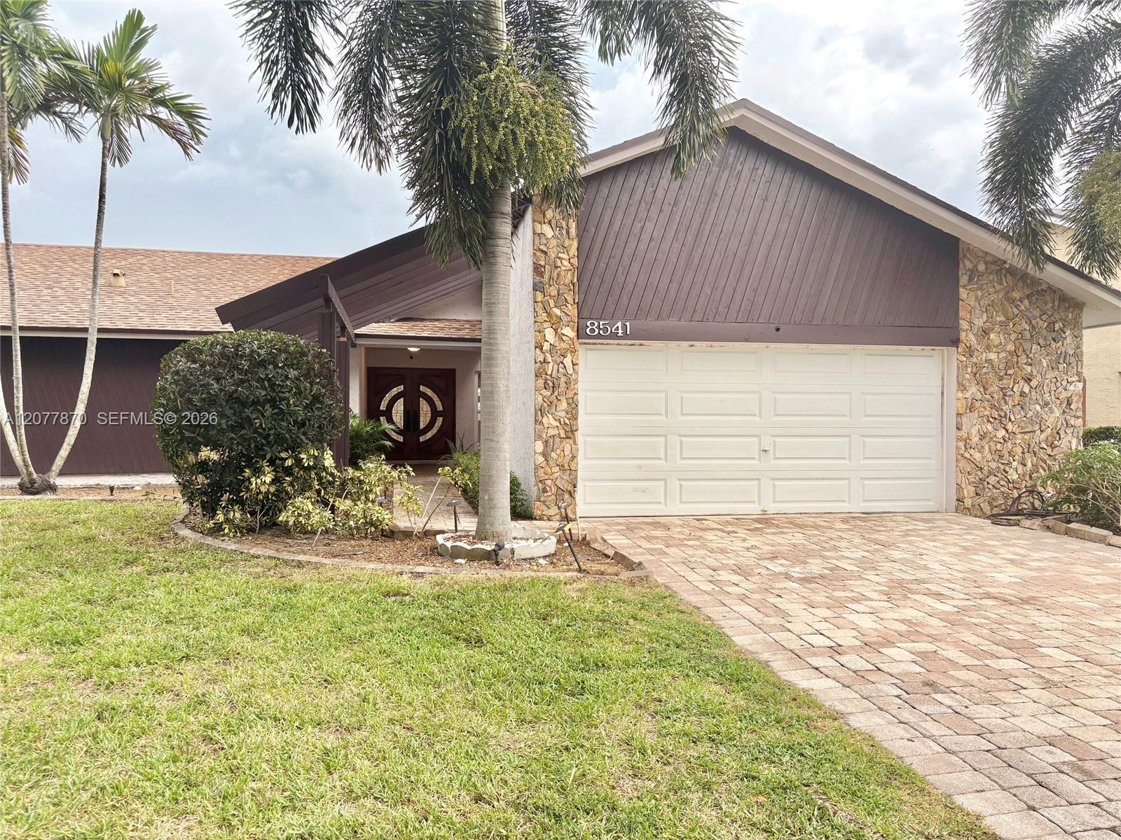 8541 NW 54th St - 8541 NW 54th St, Lauderhill, FL 33351 Luxury Property | Jose Angel Pina