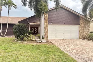 8541 NW 54th St, Lauderhill, FL 33351 - Photo 1