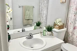 8541 NW 54th St, Lauderhill, FL 33351 - Photo 57