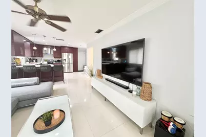 8541 NW 54th St, Lauderhill, FL 33351 - Photo 37