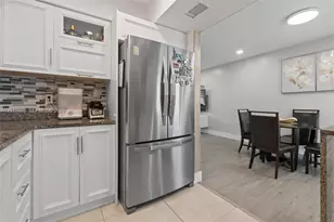 1366 Osprey Ct, Homestead, FL 33035 - Photo 13