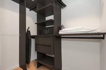 398 NE 5th St #3104, Miami, FL 33132 - Photo 7