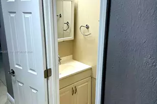 5461 W 24th Ave, Hialeah, FL 33016 - Photo 3