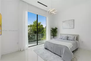 301 190th St, Sunny Isles Beach, FL 33160 - Photo 27