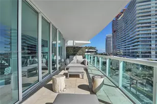 1000 S Pointe Dr, Miami Beach, FL 33139 - Photo 15