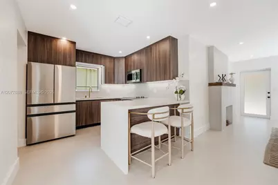 8318 NE 3rd Ct, Miami, FL 33138 - Photo 11