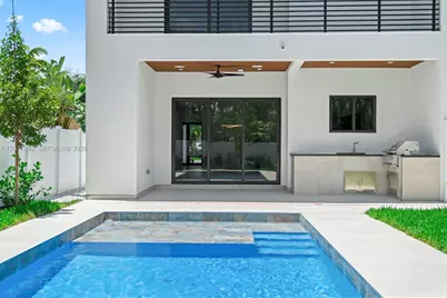 1320 NE 16th Ave, Fort Lauderdale, FL 33304 - Photo 1