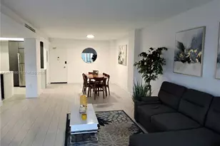 500 Bayview Dr, Sunny Isles Beach, FL 33160 - Photo 5