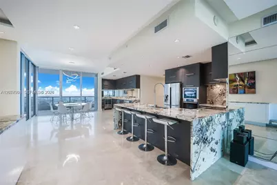 900 Biscayne Blvd #5001, Miami, FL 33132 - Photo 7