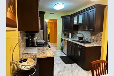 3800 Hillcrest Dr #412, Hollywood, FL 33021 - Photo 7