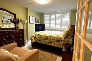 3800 Hillcrest Dr, Hollywood, FL 33021 - Photo 19