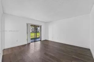 8415 SW 107th Ave, Miami, FL 33173 - Photo 17