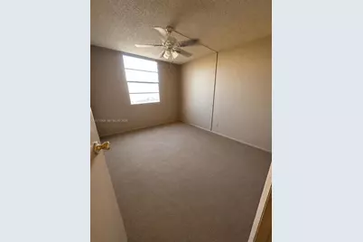 20500 W Country Club Dr #818, Aventura, FL 33180 - Photo 17