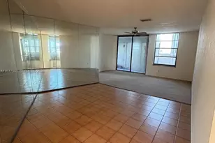 20500 W Country Club Dr, Aventura, FL 33180 - Photo 1