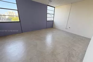 20500 W Country Club Dr, Aventura, FL 33180 - Photo 5