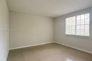 1265 SW 46th Ave, Pompano Beach, FL 33069 - Photo 13