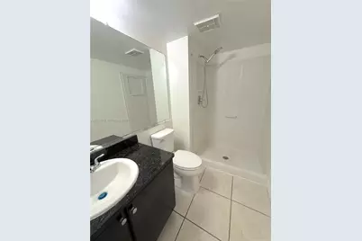 3252 Coral Lake Ln #3252, Coral Springs, FL 33065 - Photo 9