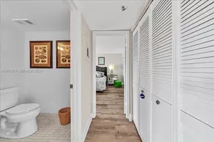 17600 N Bay Rd, Sunny Isles Beach, FL 33160 - Photo 17