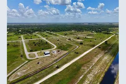 224 Lynbrook Loop, Labelle, FL 33935 - Photo 5