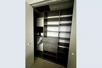 501 NE 31st St #1910, Miami, FL 33137 - Photo 17