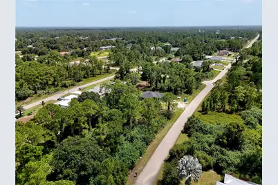 523 Summit Ave, Lehigh Acres, FL 33974 - Photo 13