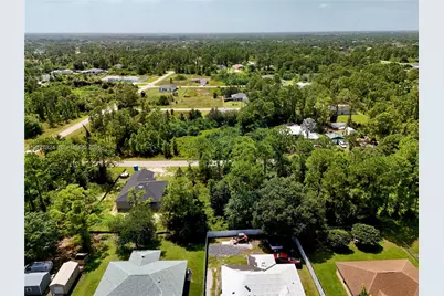 523 Summit Ave, Lehigh Acres, FL 33974 - Photo 25