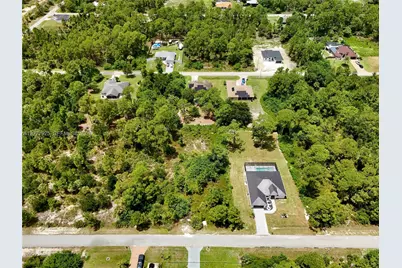 811 Edison Ave, Lehigh Acres, FL 33972 - Photo 49