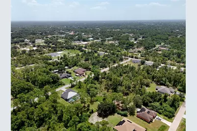 811 Edison Ave, Lehigh Acres, FL 33972 - Photo 27