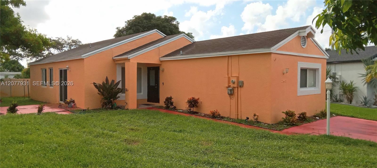 2441 SW 85th Terrace #2441 - 2441 SW 85th Terrace #2441, Miramar, FL 33025 Luxury Property | Jose Angel Pina