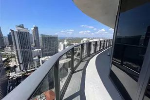45 SW 9th St, Miami, FL 33130 - Photo 43