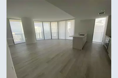 45 SW 9th St #3703, Miami, FL 33130 - Photo 9