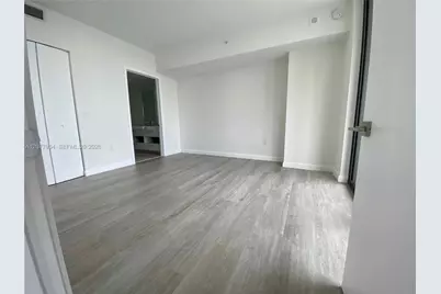 45 SW 9th St #3703, Miami, FL 33130 - Photo 23