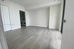 45 SW 9th St, Miami, FL 33130 - Photo 23