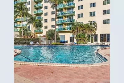 19390 Collins Ave #510, Sunny Isles Beach, FL 33160 - Photo 33