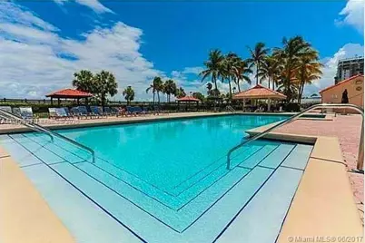 2555 Collins Ave #PH114, Miami Beach, FL 33140 - Photo 19