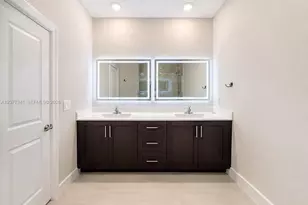 403 NE 208th Terrace, Miami, FL 33179 - Photo 23