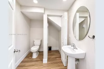 403 NE 208th Ter, Miami, FL 33179 - Photo 21