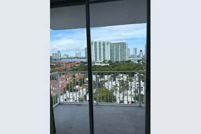 2851 NE 183rd St #1507E, Aventura, FL 33160 - Photo 7