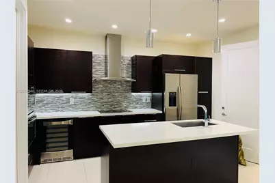 6418 NW 105th Pl, Doral, FL 33178 - Photo 3