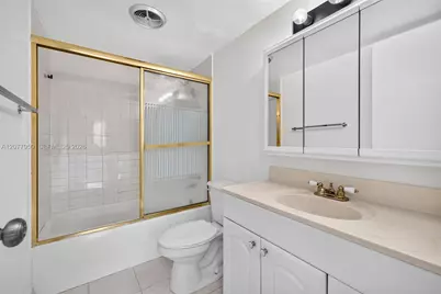 401 Golden Isles Dr #708, Hallandale Beach, FL 33009 - Photo 15