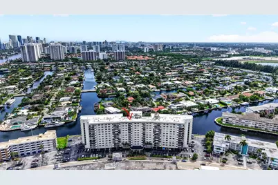 401 Golden Isles Dr #708, Hallandale Beach, FL 33009 - Photo 25